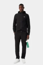 חליפת ניילון